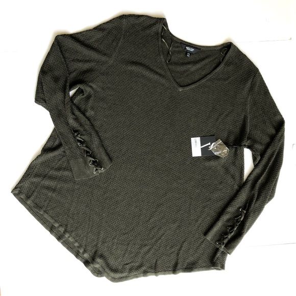 NWT Vera Wang Women’s Tunic Lace Sleeve Asymmetrical Size XXL - Picture 10 of 10